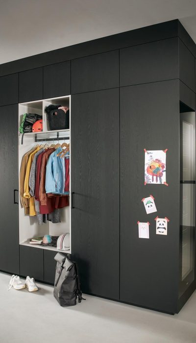 AVO-L772U_Garderobe_2022