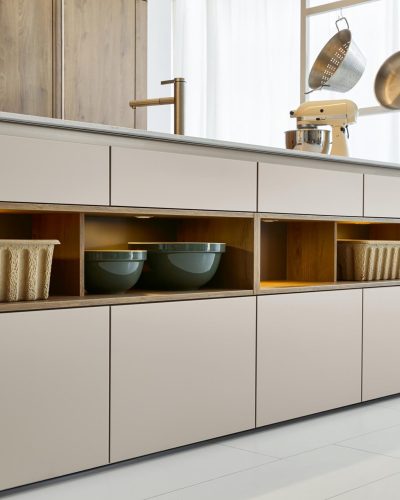 MOE-K066_SGM-A127_US-Regale_2025