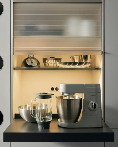 ROC-F754_SCA-L552M_HWR-Jalousie_NOV-K120_2021