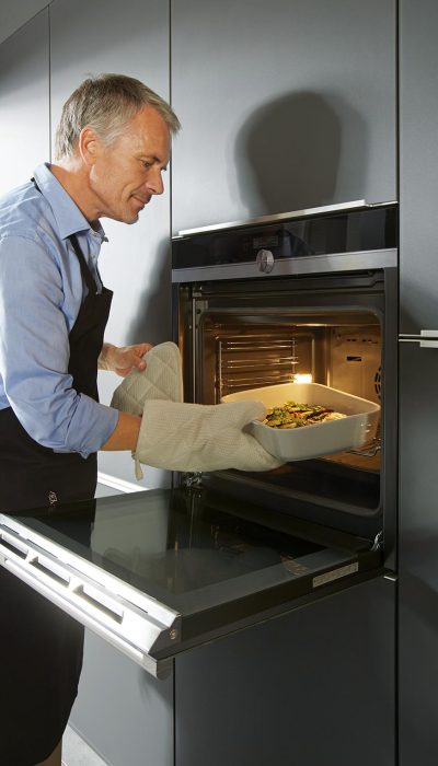 SGM-A192_Backofen_hocheingebaut_2019